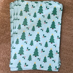 {6} NEW super cute holiday tree mailers 10x13”